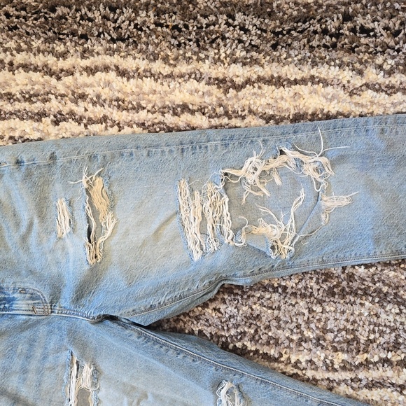 American Eagle Jeans Size 10 Regular Ripped - Picture 3 of 12
